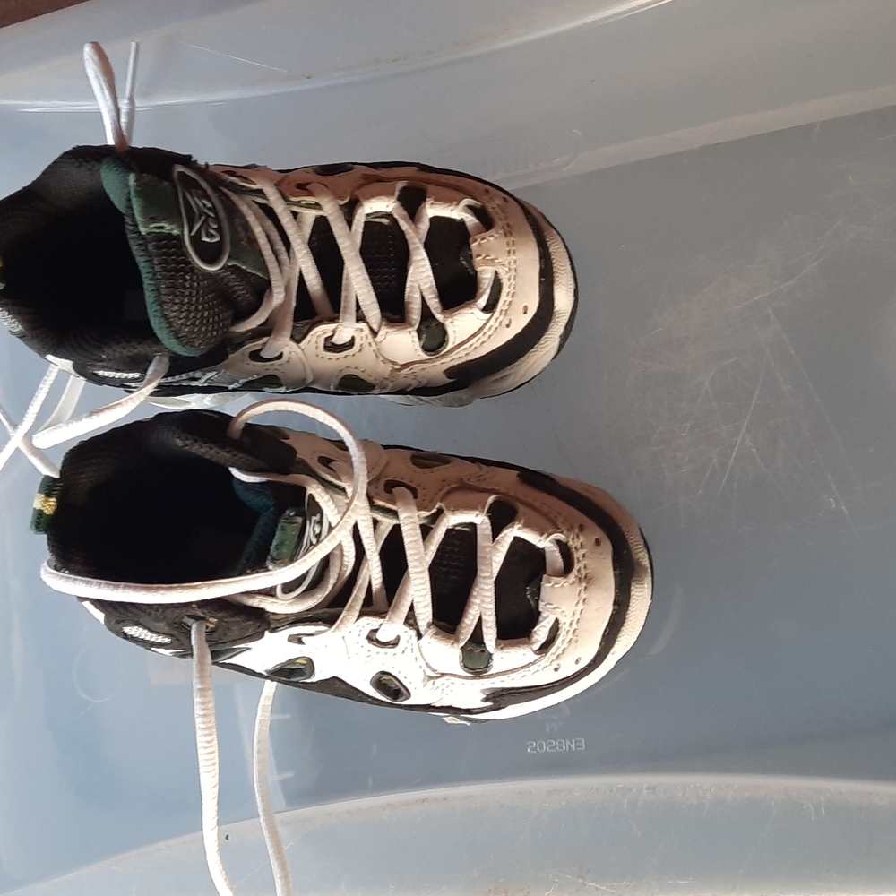 New Boy Voit Ols School Sneakers